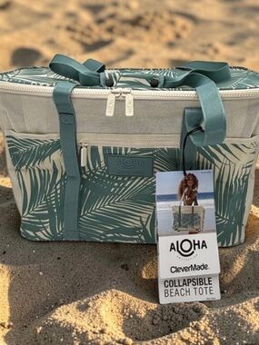 Aloha CleverMade Collapsible Beach Tote NEW
